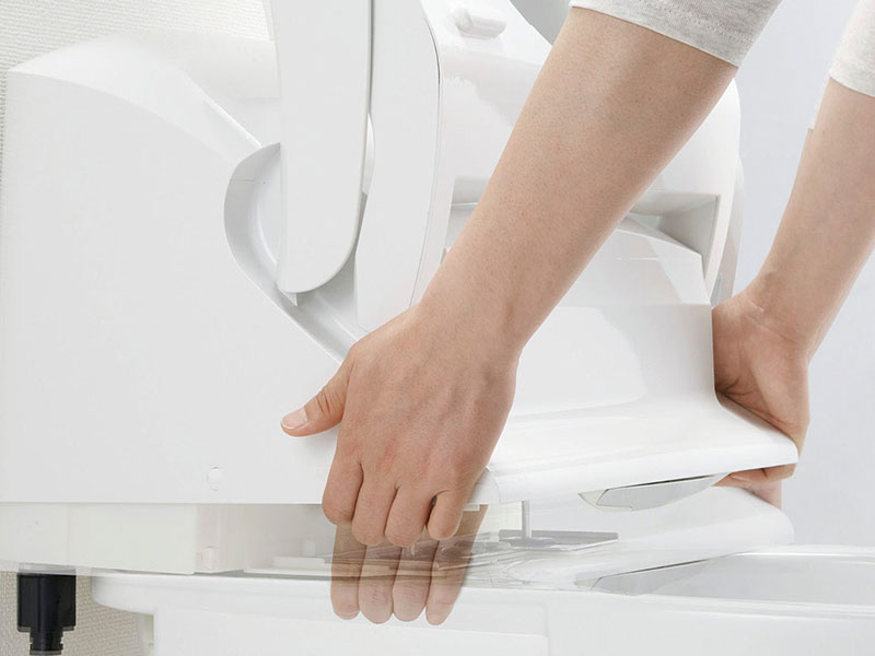 LIXIL タンクー体型トイレプレアスLSタイプ CLR4Aグレード 詳細02