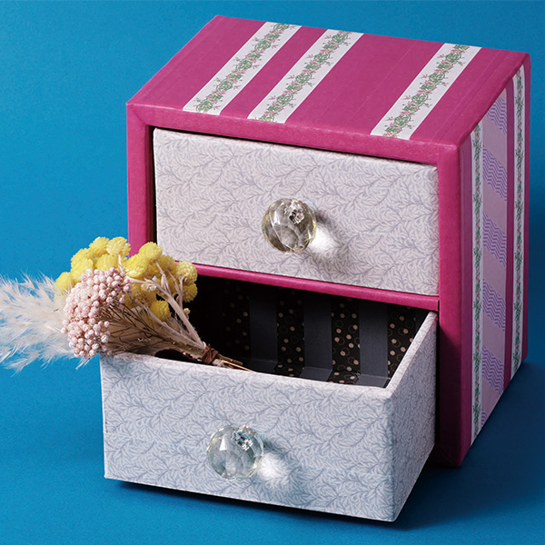 収納BOX