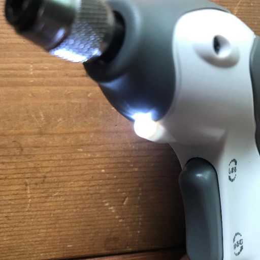 充電式ドライバー2