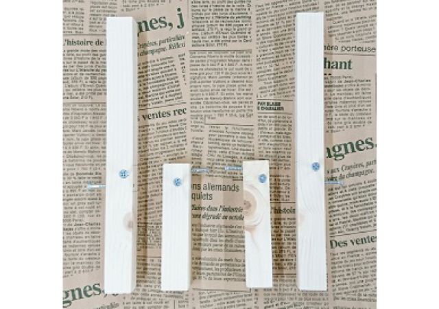 ネジで仮止めする