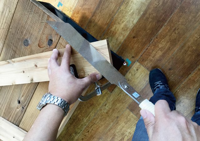 クランプ,固定する