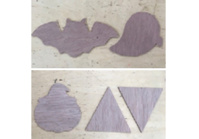 糸鋸で様々な形にカットした木材