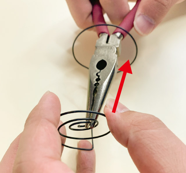 引き出して円錐状にする