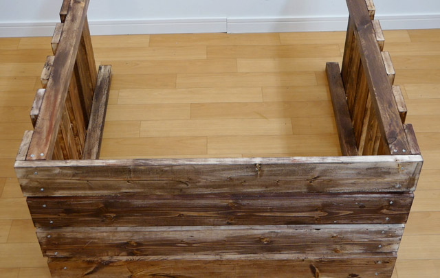 前面を取り付ける