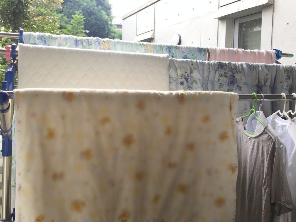 枕の干し方さまざま コラムカテゴリー 洗濯 コラム くらしメイド dcm 枕の干し方さまざま コラムカテゴリー 洗濯 コラム くらしメイド dcm