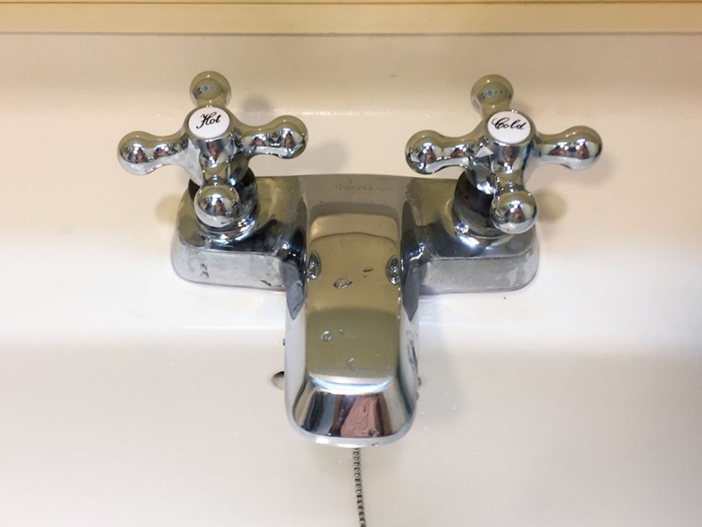 蛇口ハンドルを可愛く変えるの巻 意外と簡単 コラムカテゴリー インテリア コラム くらしメイド dcm 蛇口ハンドルを可愛く変えるの巻 意外と簡単 コラムカテゴリー インテリア コラム くらしメイド dcm