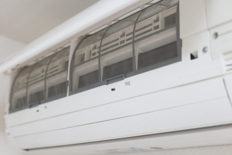 エアコン内部のカビ