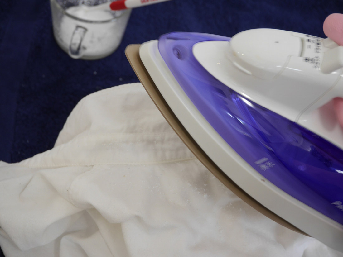 シャツの黄ばみ取りは何が正解か