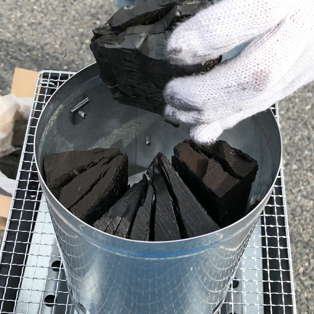 バーベキューに使える 簡単にできる火起こしの方法 コラムカテゴリー お役立ち コラム くらしメイド ｄｃｍ