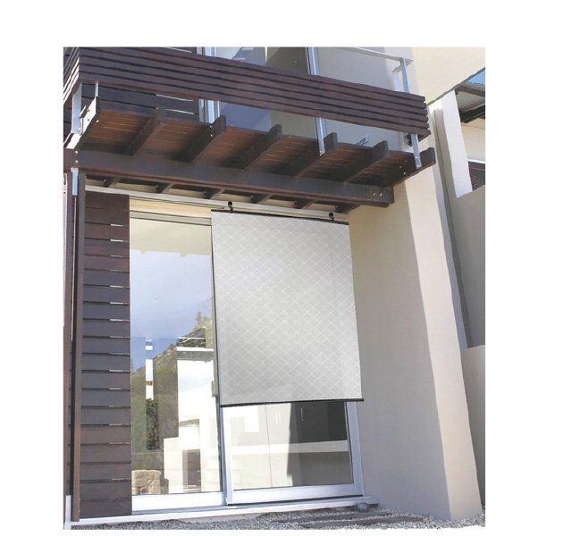 熱を遮る日除けすだれ