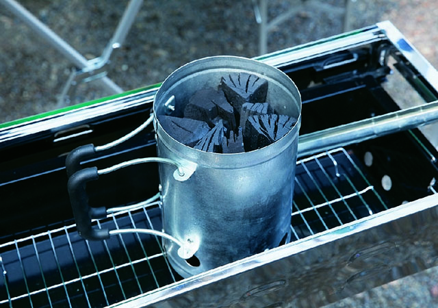 バーベキューに使える 簡単にできる火起こしの方法 コラムカテゴリー お役立ち コラム くらしメイド dcm バーベキューに使える 簡単にできる火起こしの方法 コラムカテゴリー お役立ち コラム くらしメイド dcm