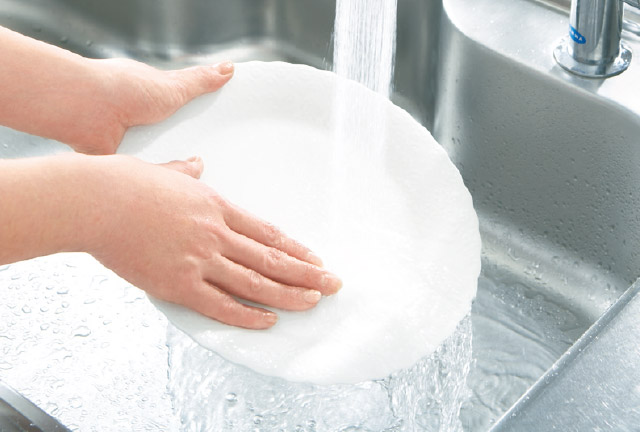 お皿洗いも快適