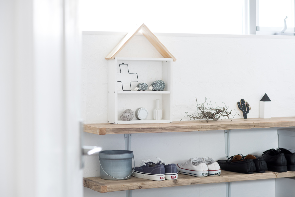 ハウス型シェルフ