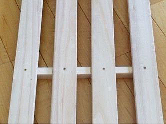 表側からネジ止め