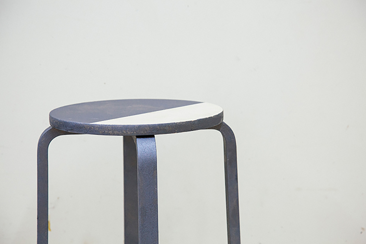 表面がボコボコとした状態