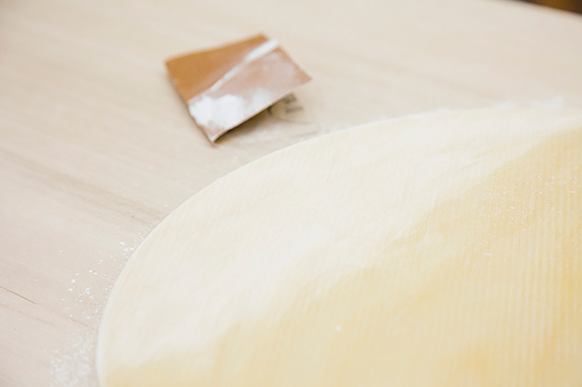 木材の無垢な表情