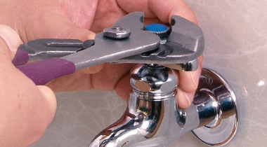 ハンドル下からの水もれ