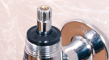 ハンドル下からの水もれ