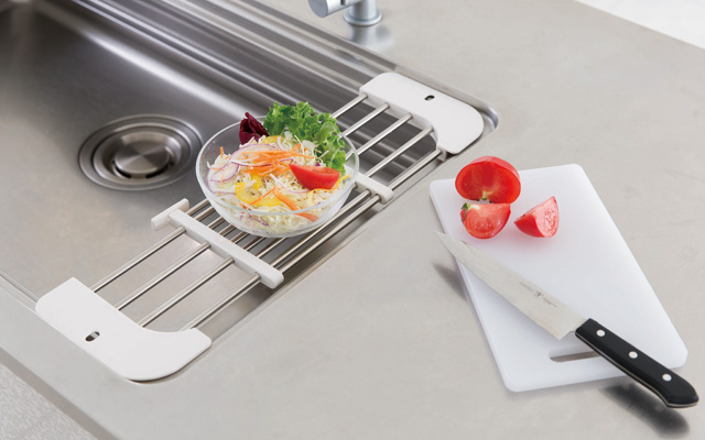 シンクの角にかけるだけ