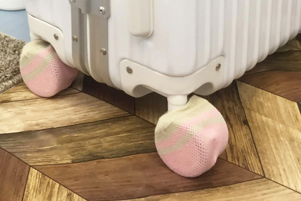 トラベルキャリーなどによる汚れを防ぐ