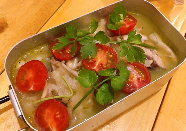 防災備蓄で作るサバ缶パエリア