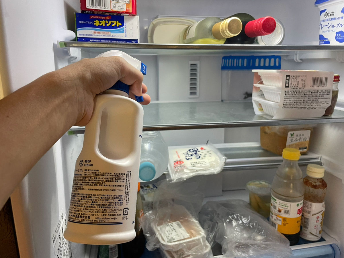 冷蔵庫の掃除