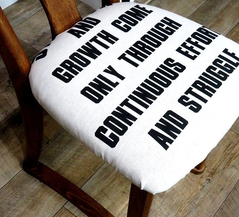 ＤＣＭ 充電式タッカー